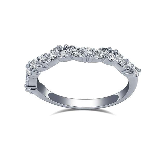 The 0.825ct Lab Diamond Ring