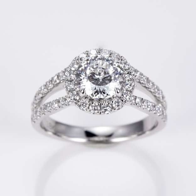 The 2.12ct Lab Diamond Ring
